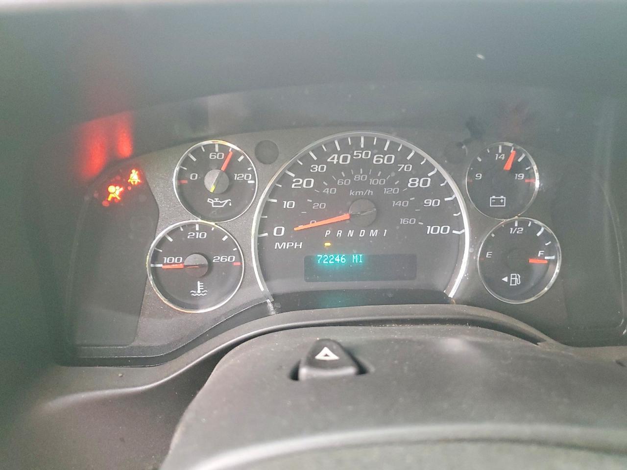 2022 Chevrolet Express G2500 - zdjęcie 9
