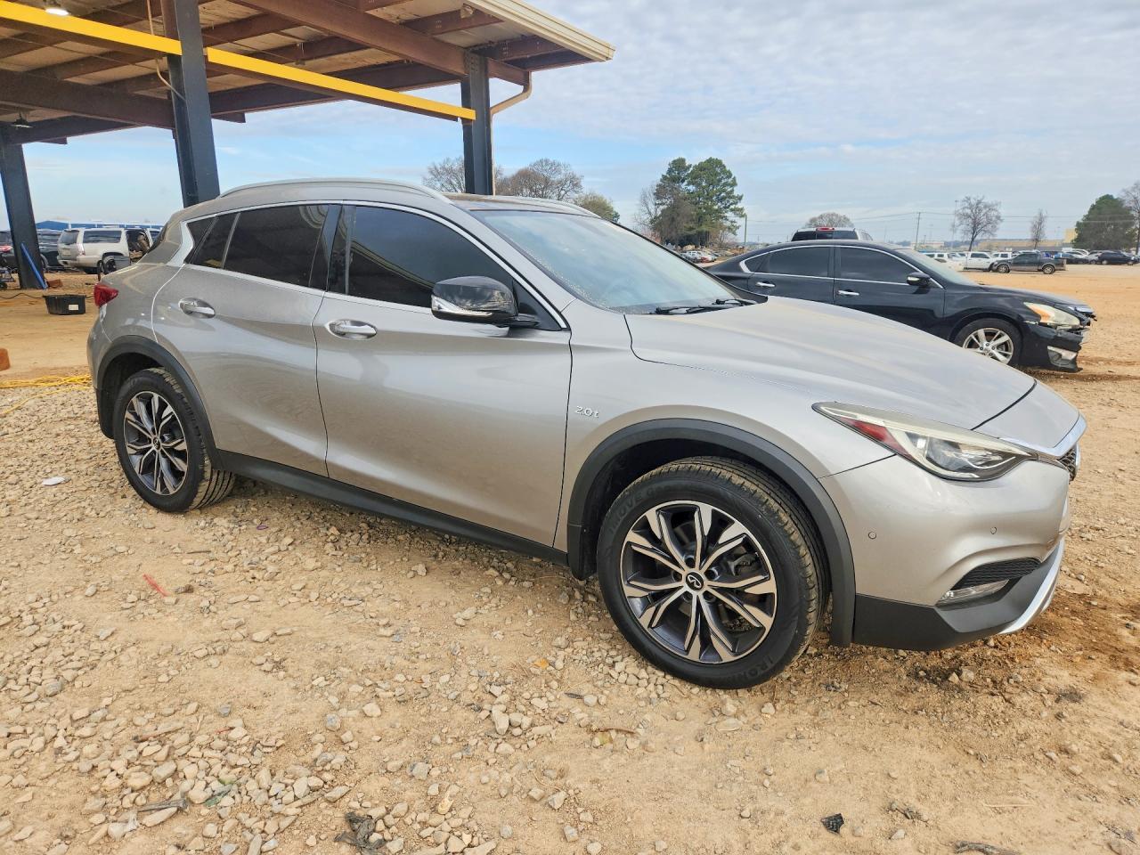 2017 Infiniti Qx30 Premium - zdjęcie 4
