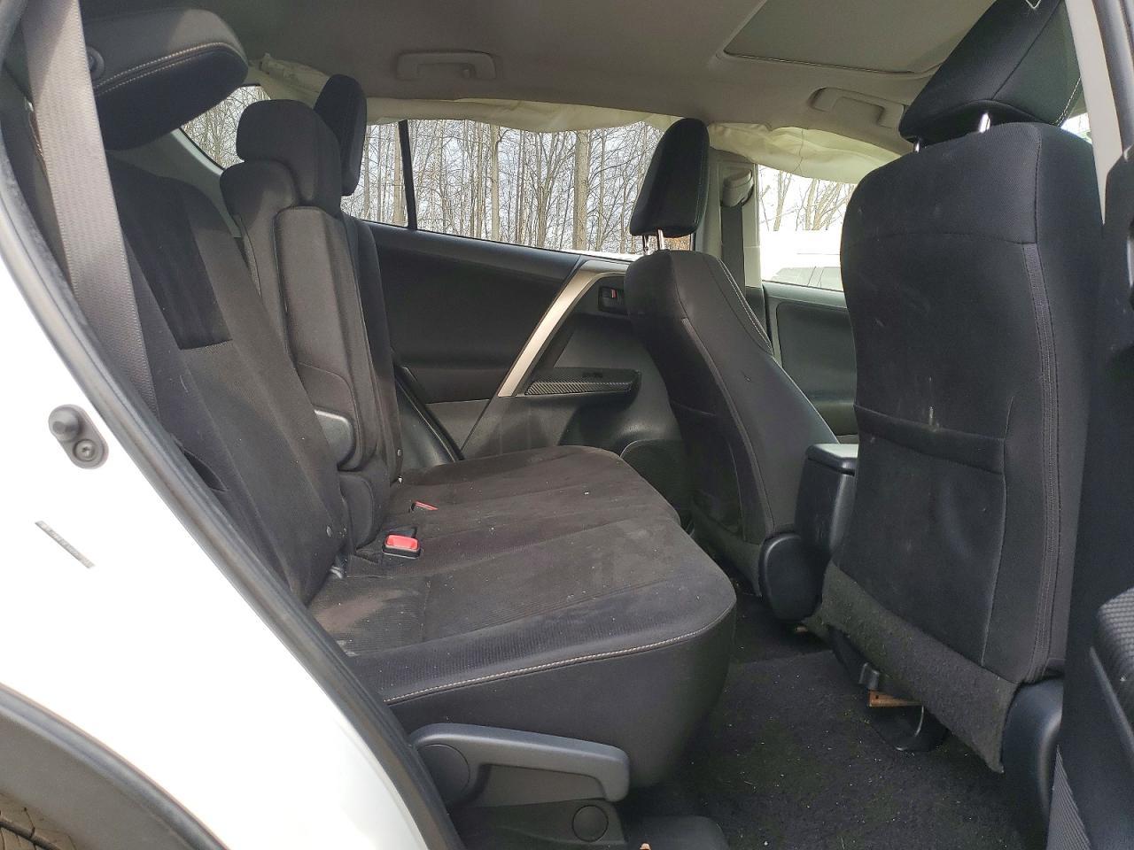 2013 Toyota Rav4 Xle - zdjęcie 11