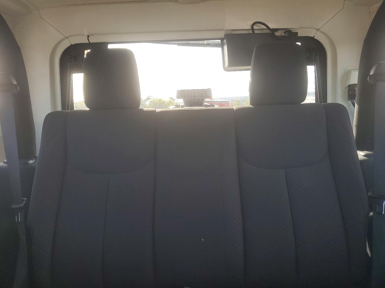 2017 Jeep Wrangler Sport - zdjęcie 10