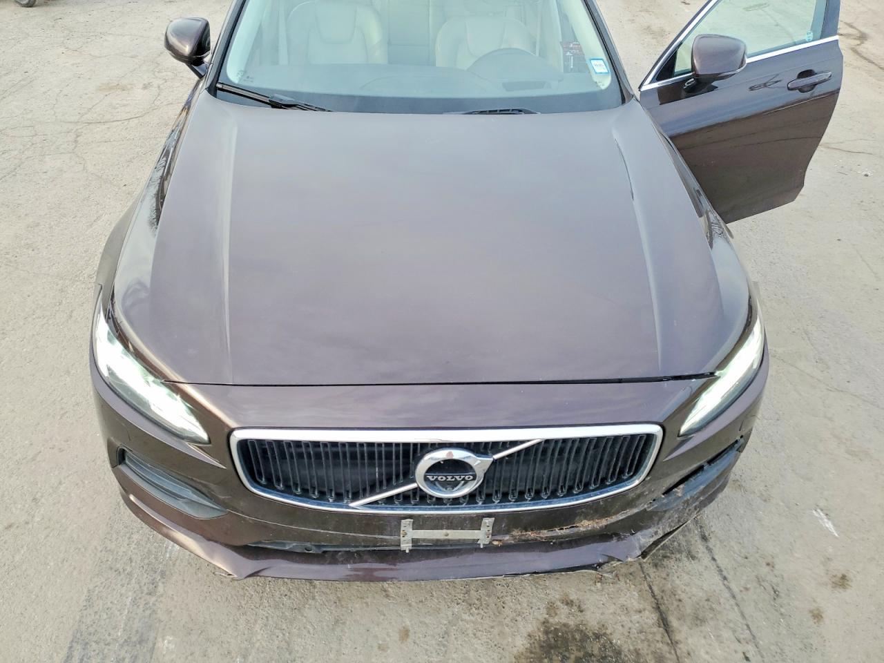 2018 Volvo S90 T5 Momentum - zdjęcie 11