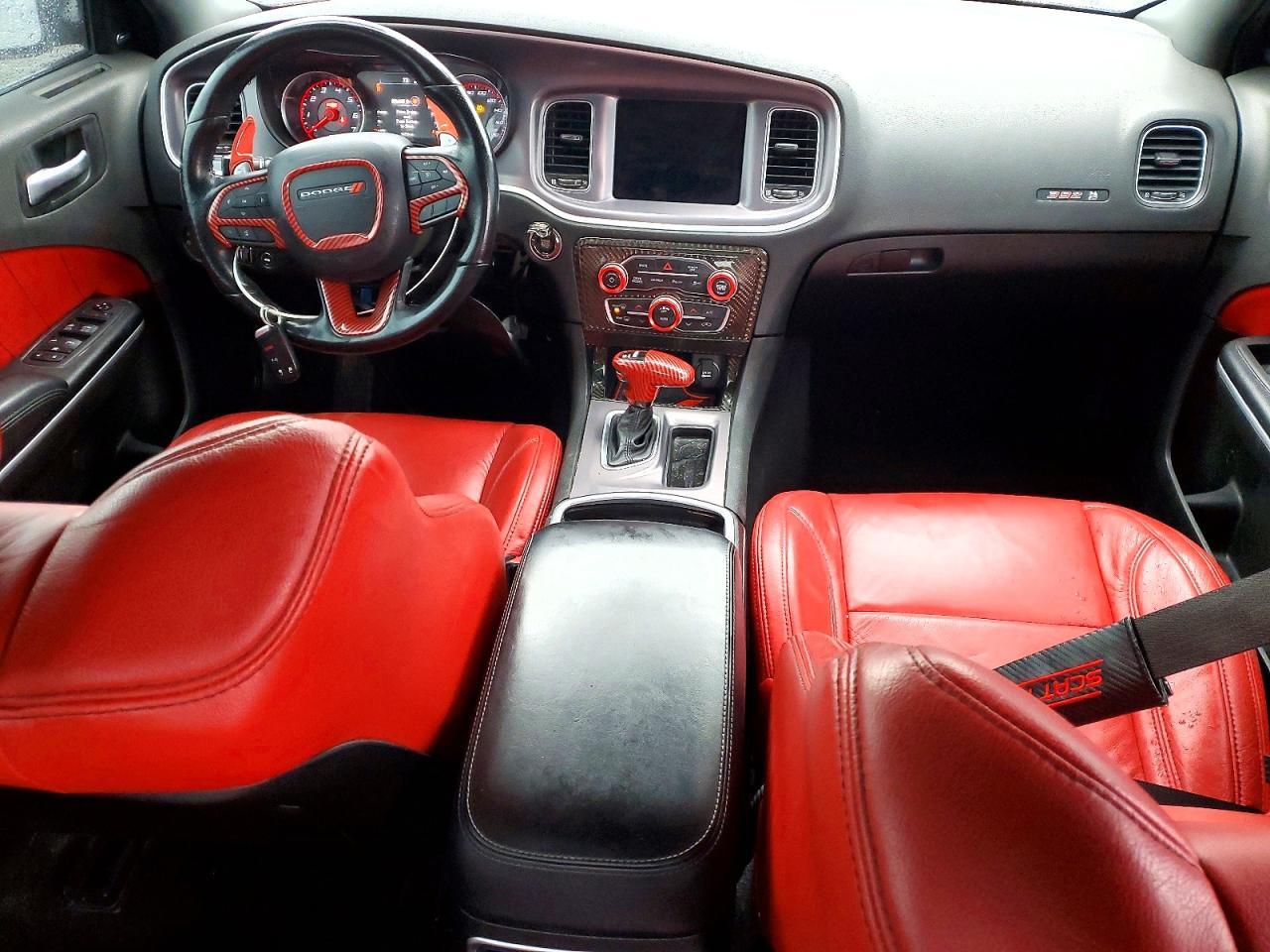 2020 Dodge Charger Scat Pack - zdjęcie 8