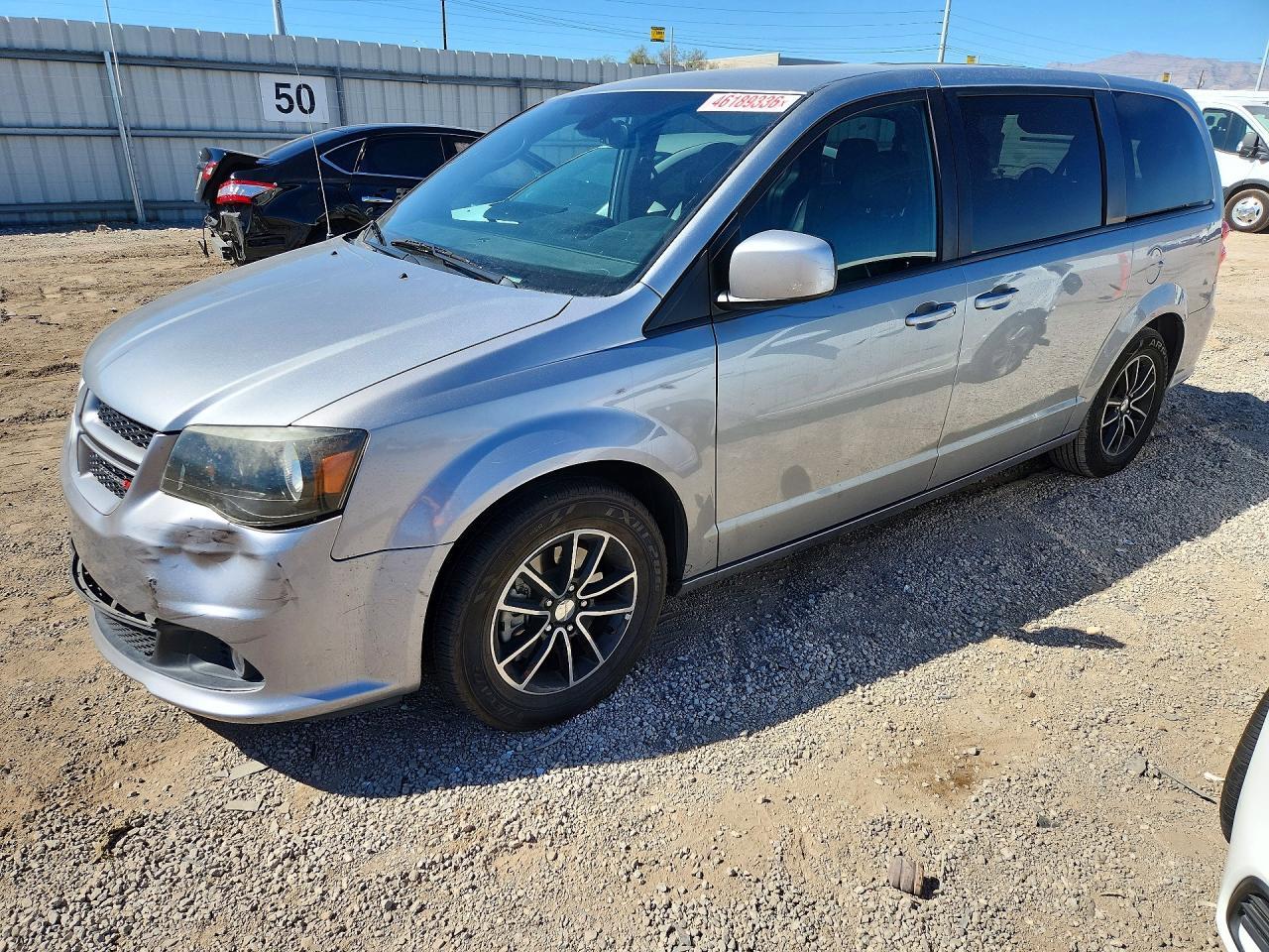 2019 Dodge Grand Caravan Gt - zdjęcie główne