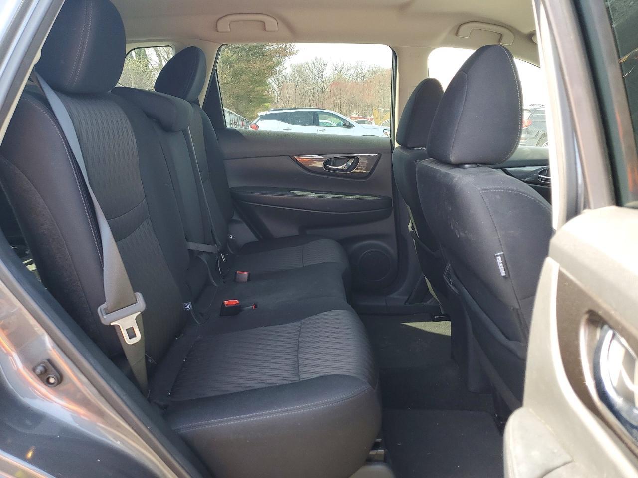 2019 Nissan Rogue Sv - zdjęcie 11