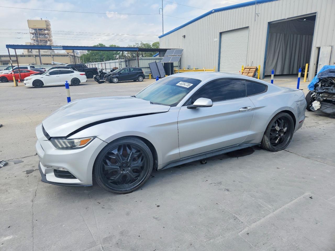 2015 Ford Mustang - zdjęcie główne