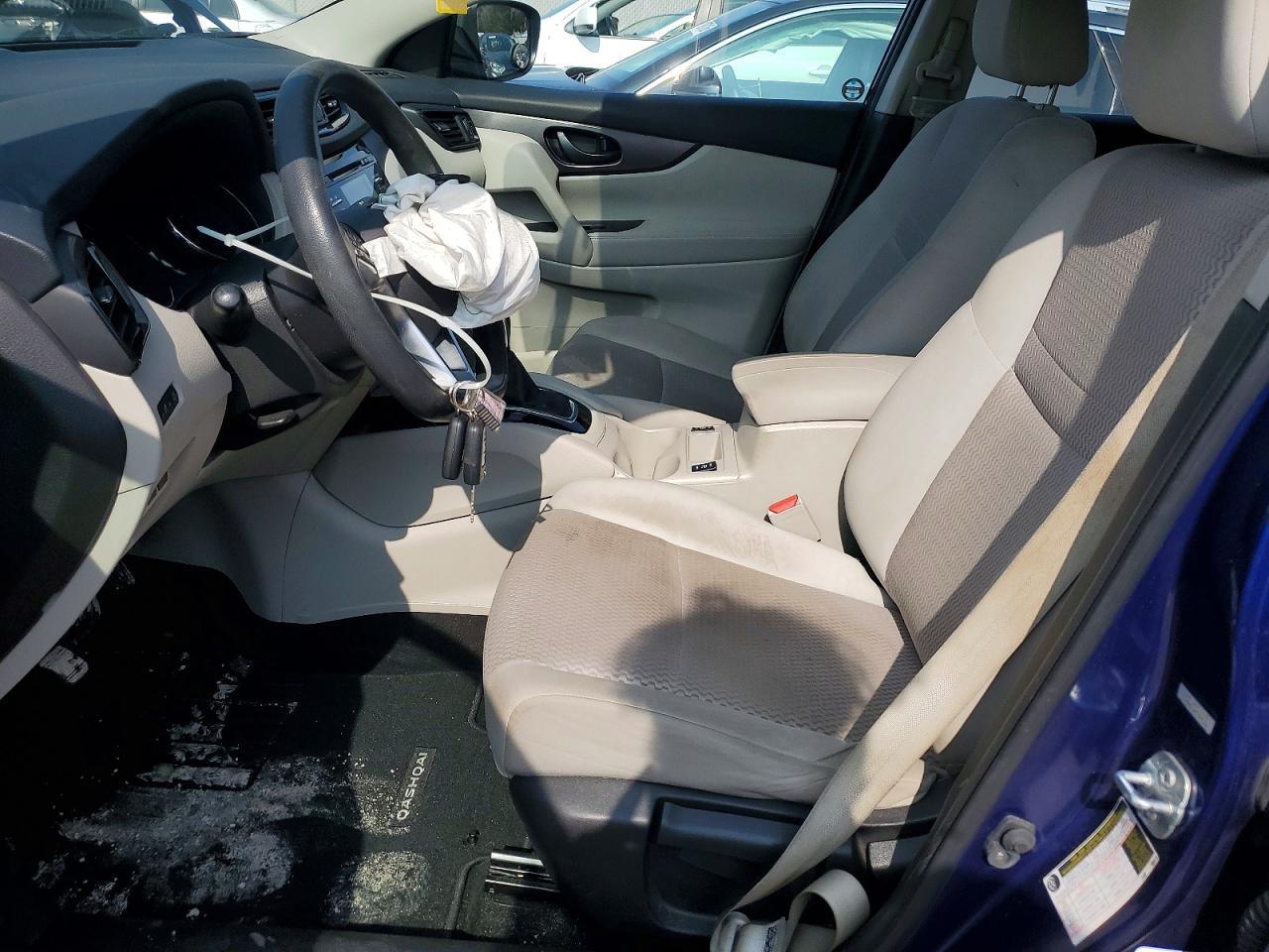 2017 Nissan Rogue Sport S - zdjęcie 7