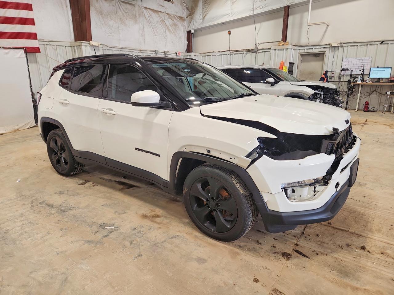 2019 Jeep Compass Latitude - zdjęcie 4