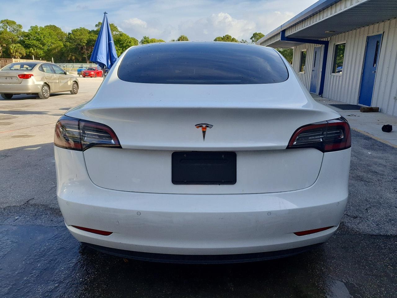 2022 Tesla Model 3 - zdjęcie 6