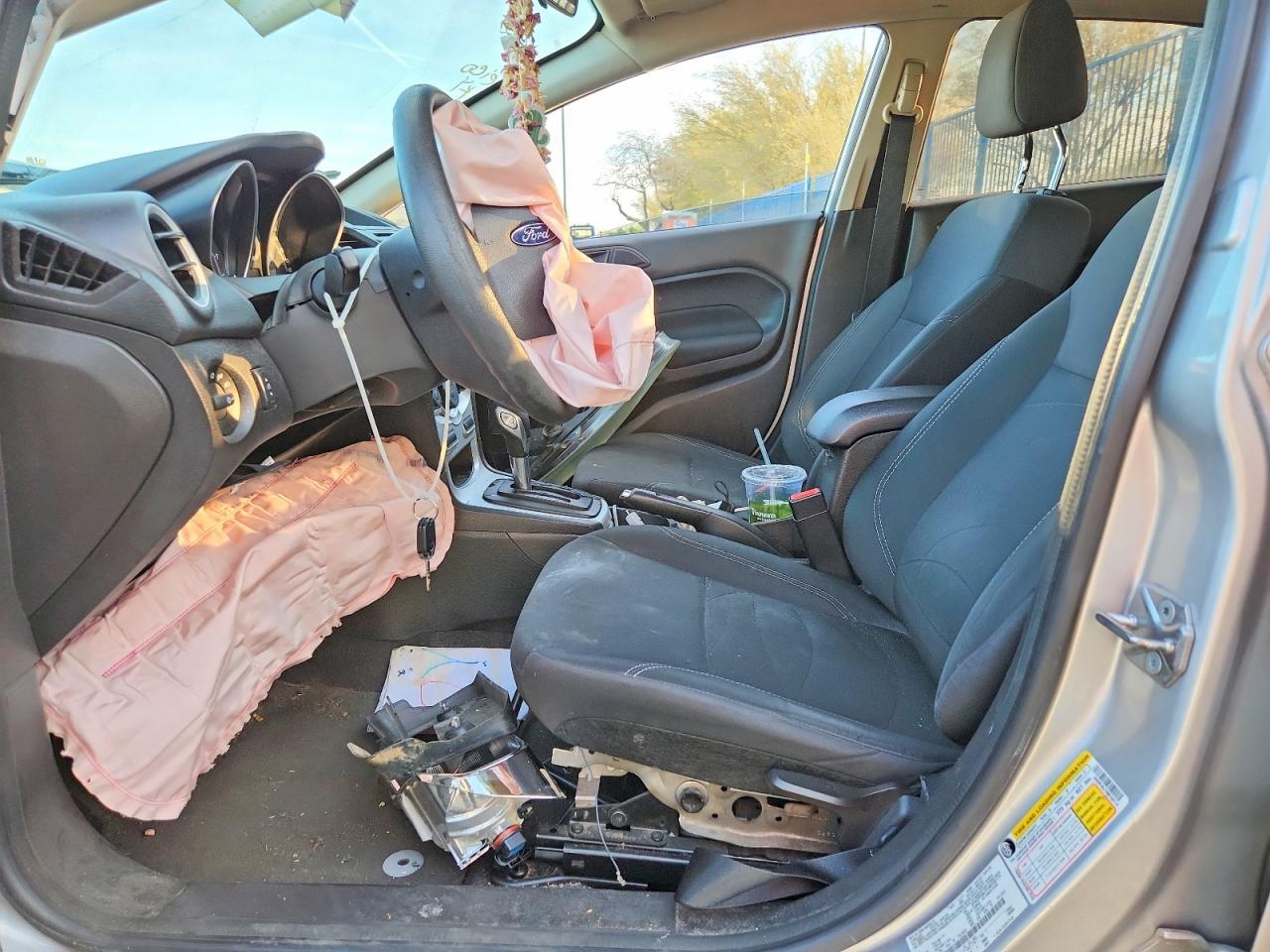 2017 Ford Fiesta Se - zdjęcie 7