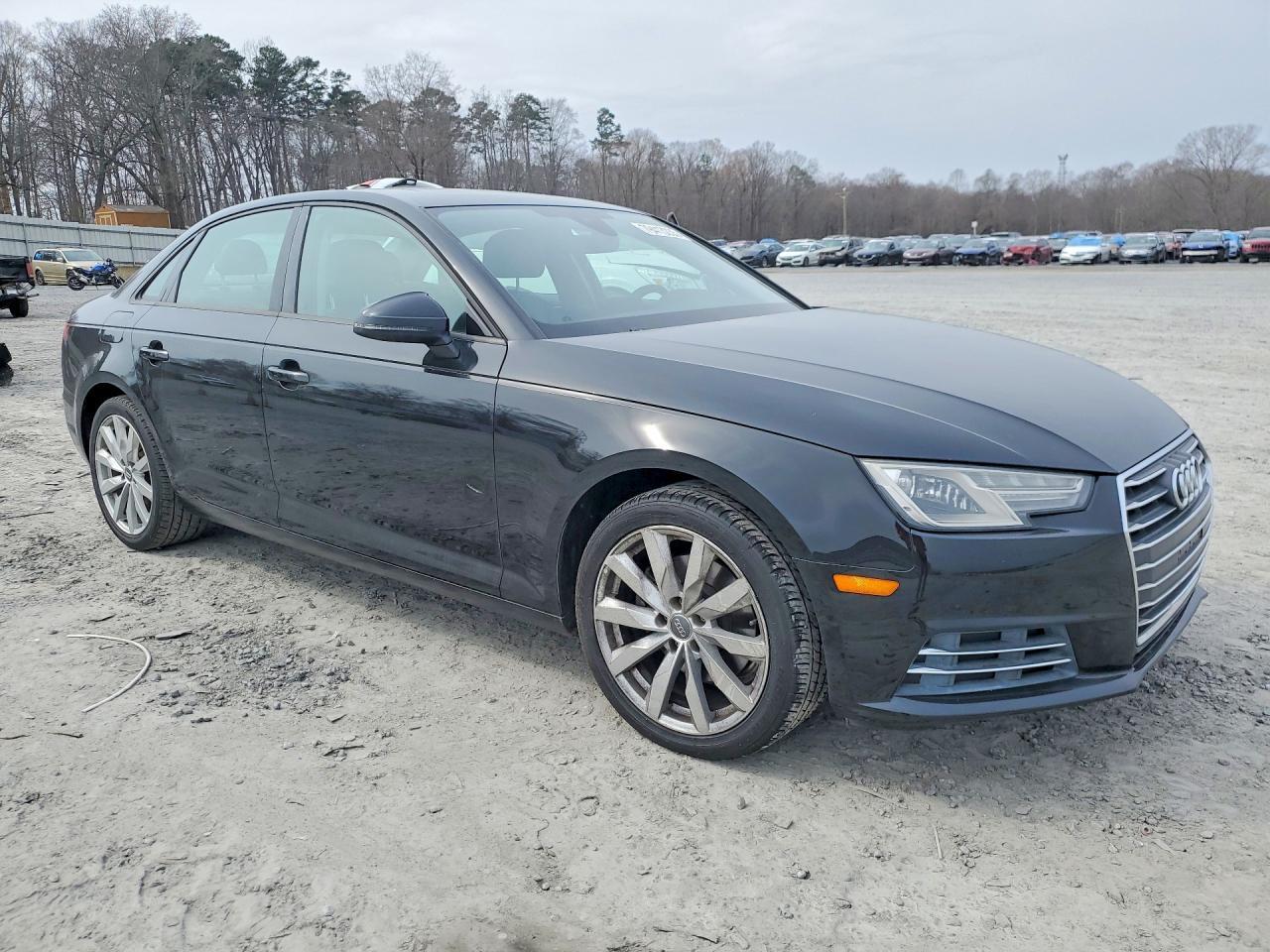 2017 Audi A4 Ultra Premium - zdjęcie 4