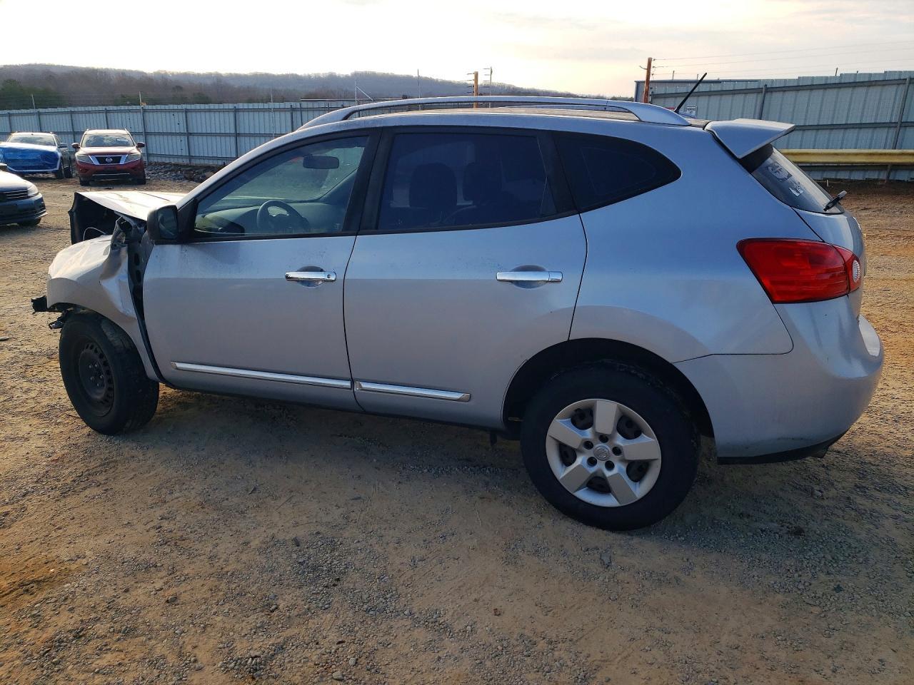 2015 Nissan Rogue Select S - zdjęcie 2