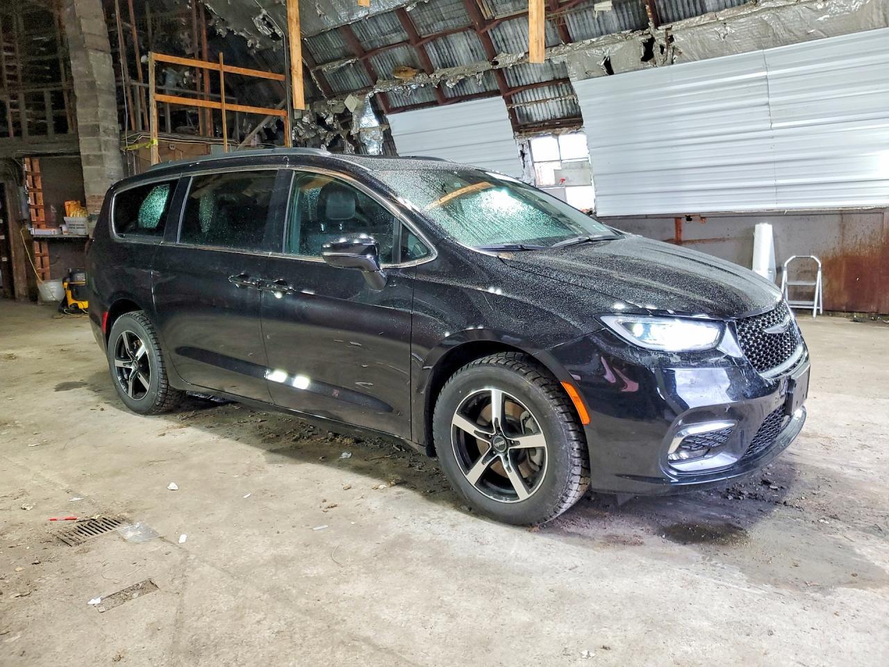 2025 Chrysler Pacifica Select - zdjęcie 4