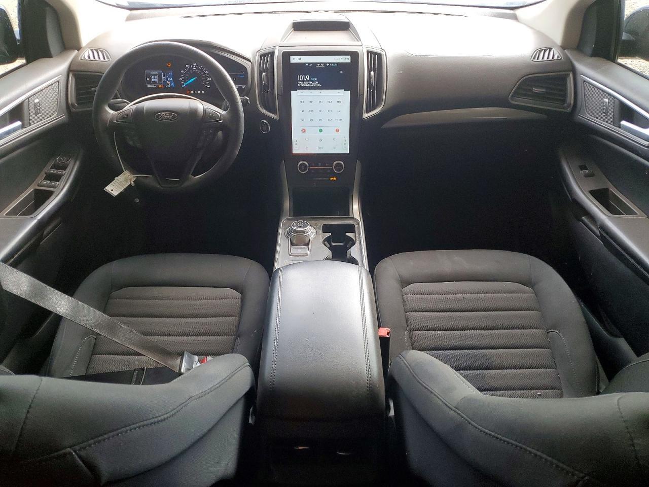 2022 Ford Edge Se - zdjęcie 8