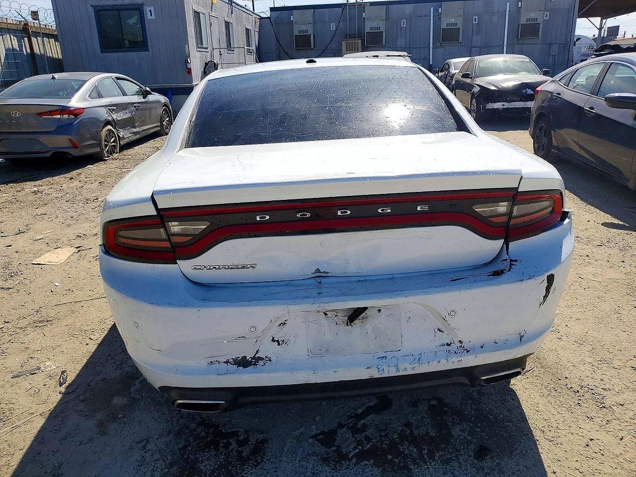 2016 Dodge Charger Se - zdjęcie 6