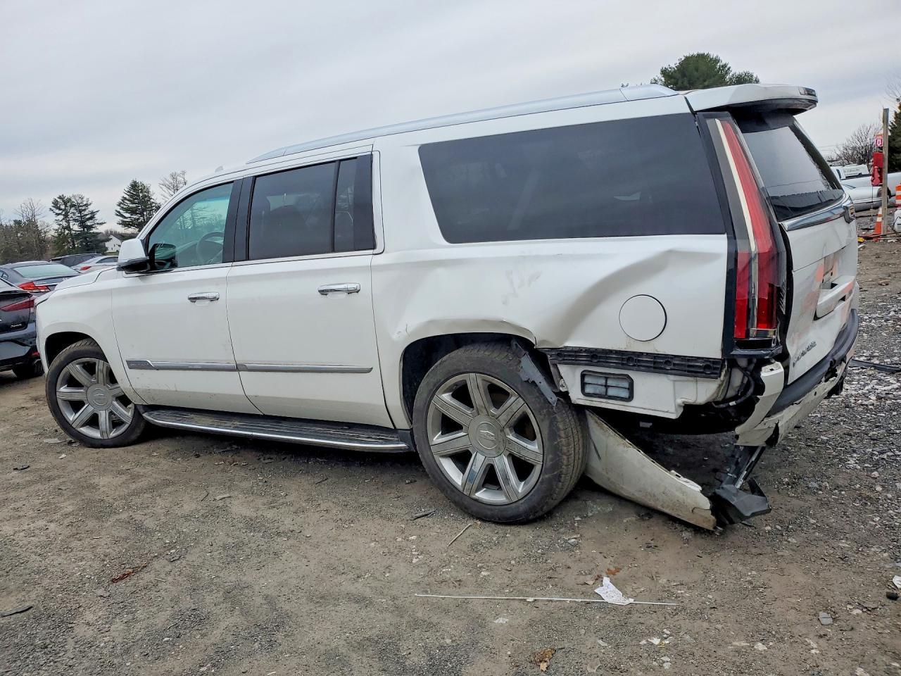 2020 Cadillac Escalade Esv Luxury - zdjęcie 2