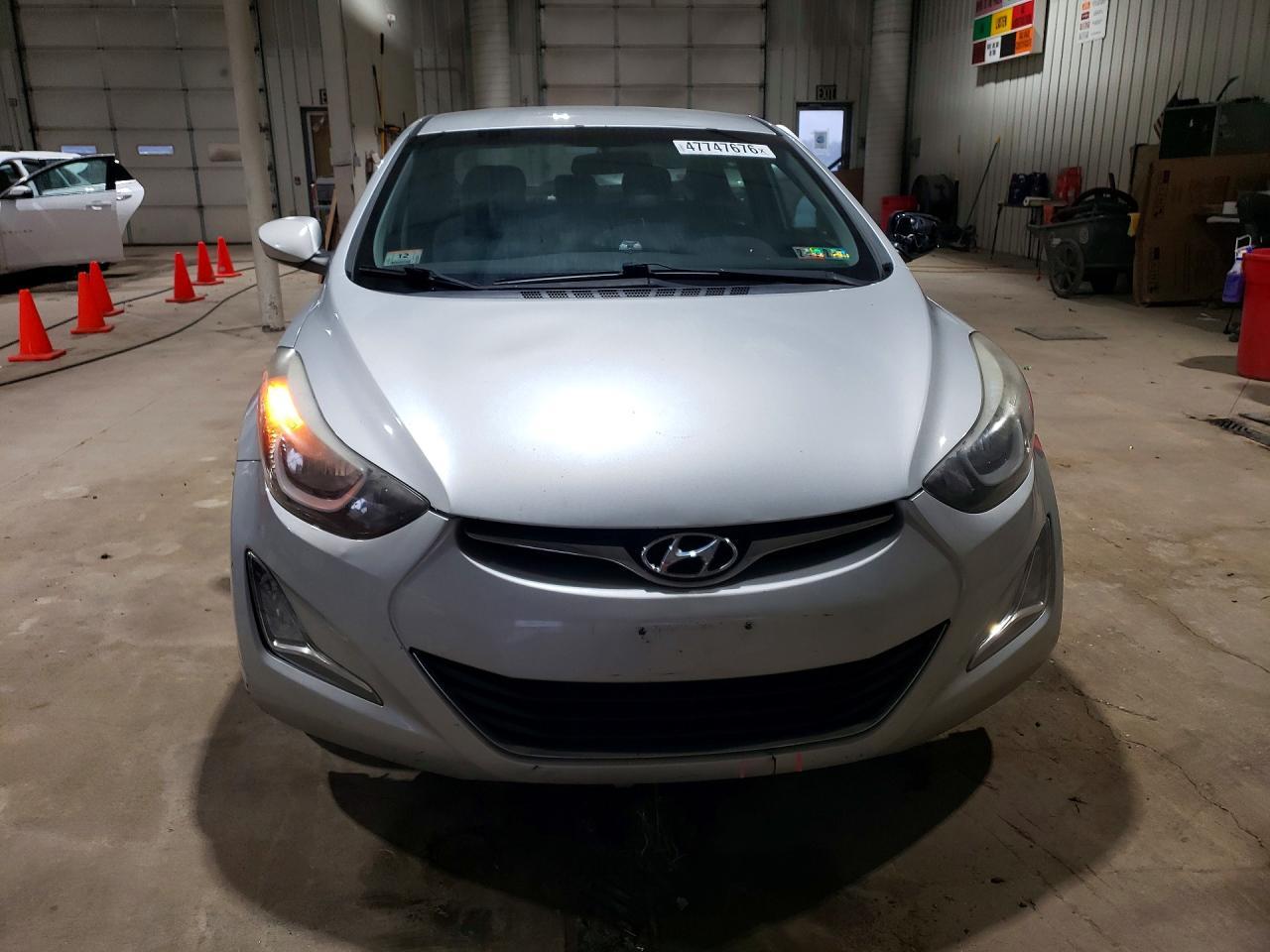 2015 Hyundai Elantra Se - zdjęcie 5