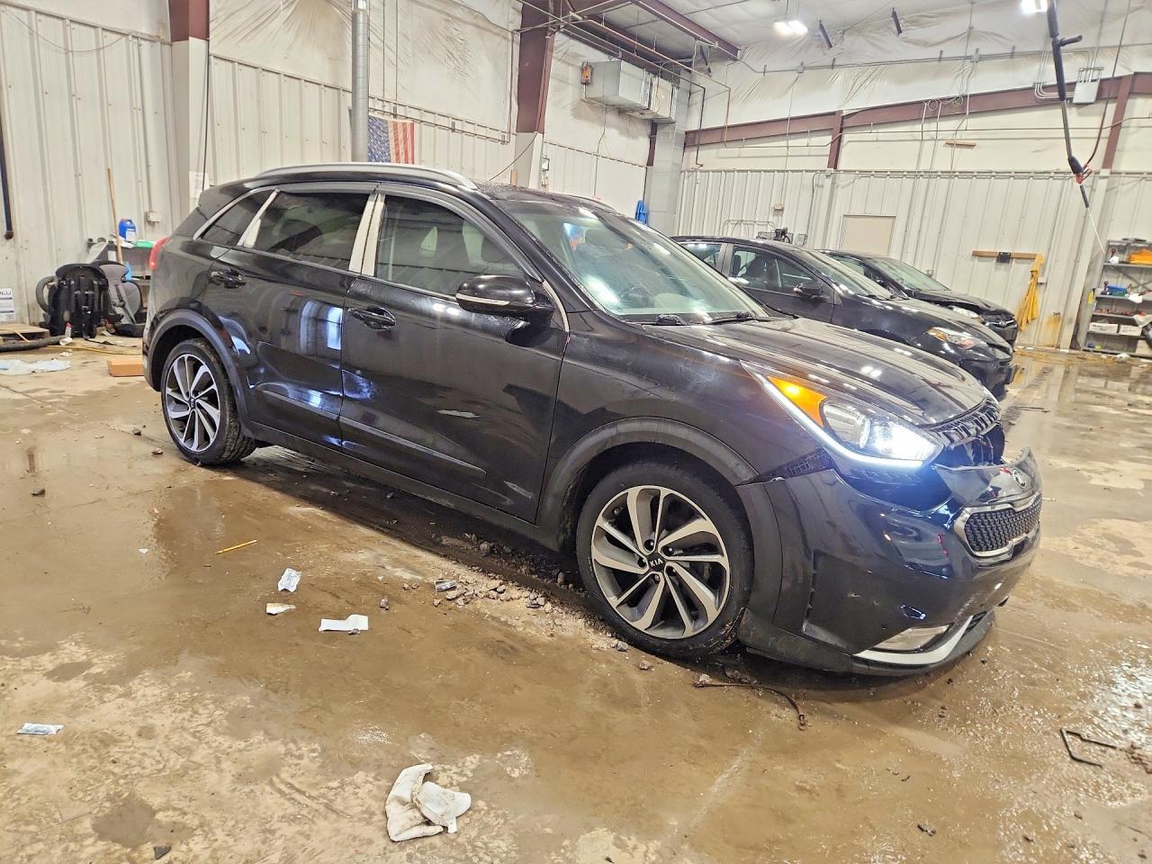 2017 Kia Niro Touring - zdjęcie 4