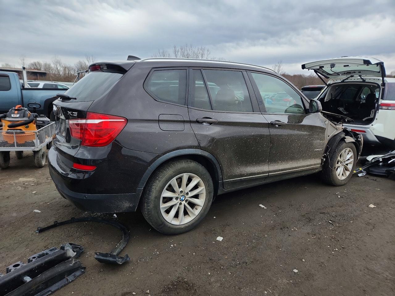 2016 BMW X3 xDrive28I - zdjęcie 3