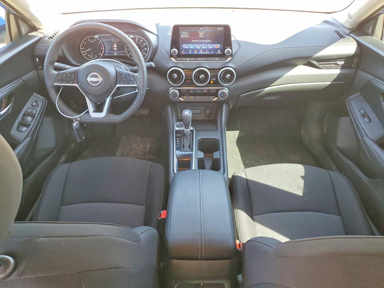 2025 Nissan Sentra S - zdjęcie 8