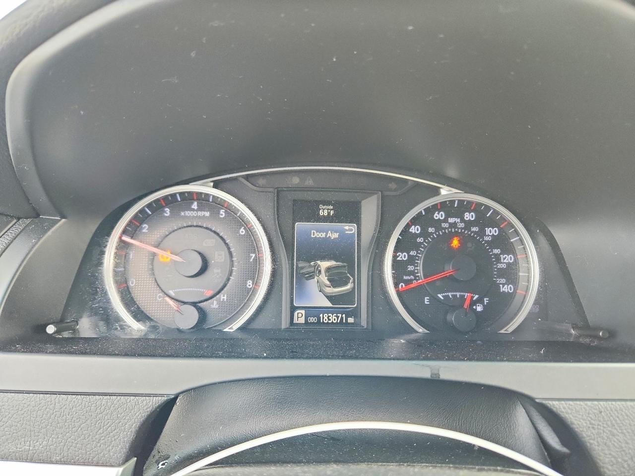 2015 Toyota Camry Se - zdjęcie 9