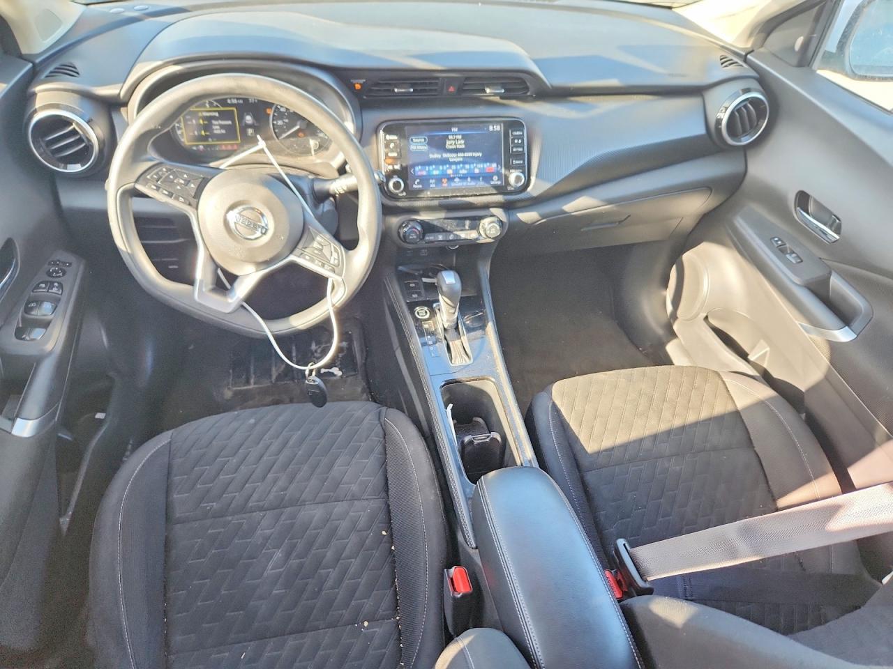 2021 Nissan Kicks Sv - zdjęcie 8