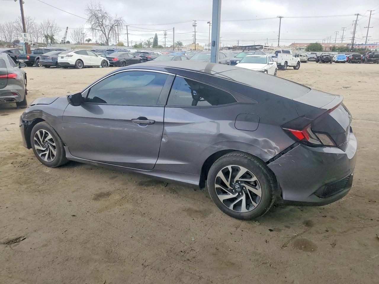 2018 Honda Civic Lx - zdjęcie 2