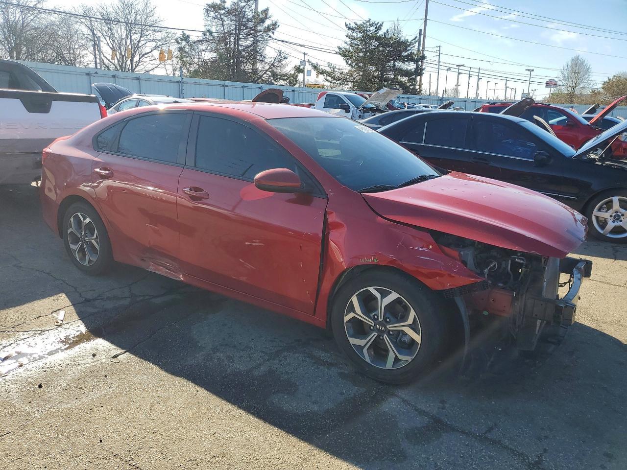 2020 Kia Forte Lxs - zdjęcie 4