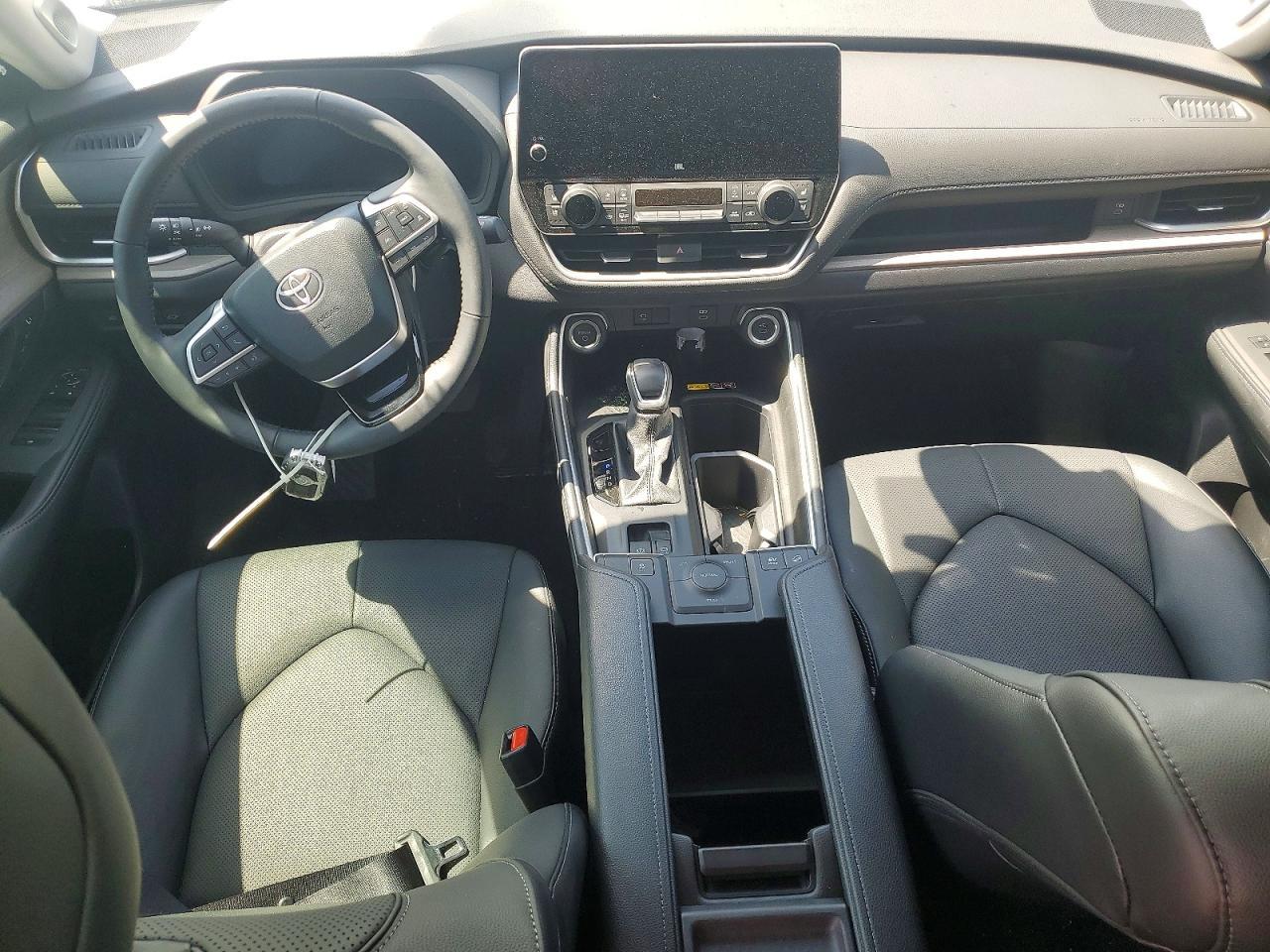 2026 Toyota Grand Highlander Hybrid Limited - zdjęcie 8