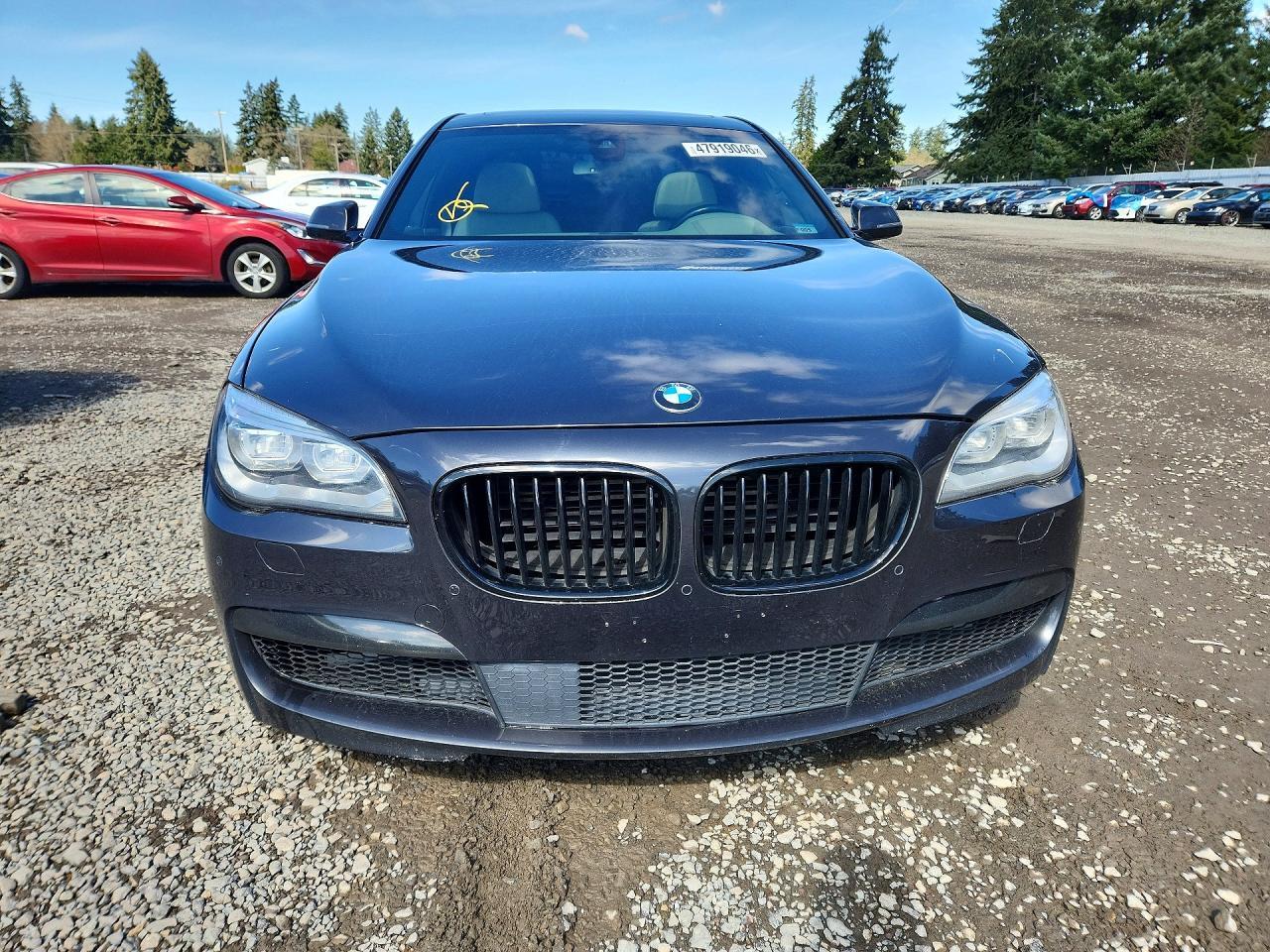 2013 BMW 750 Li - zdjęcie 5