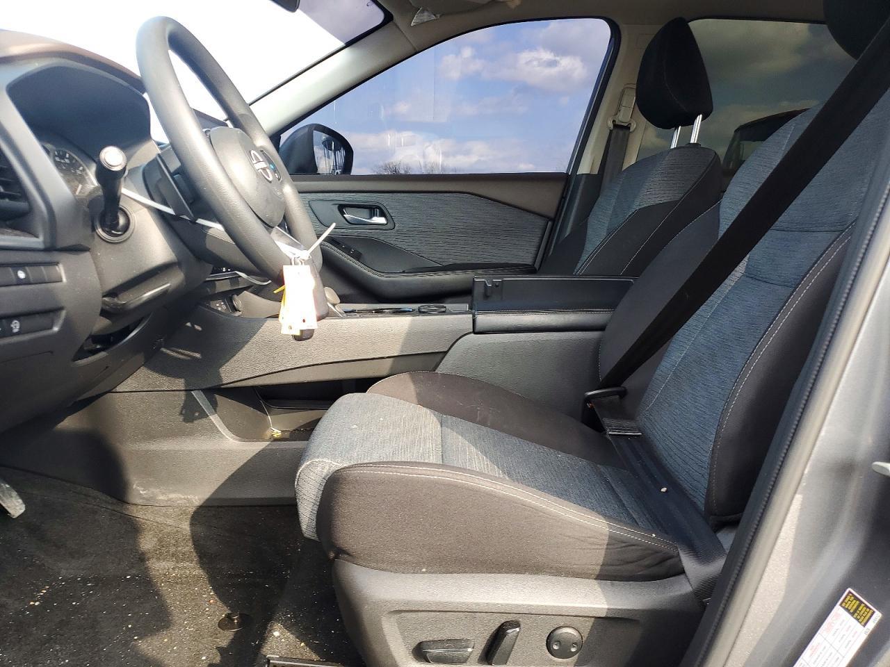 2023 Nissan Rogue Sv - zdjęcie 7