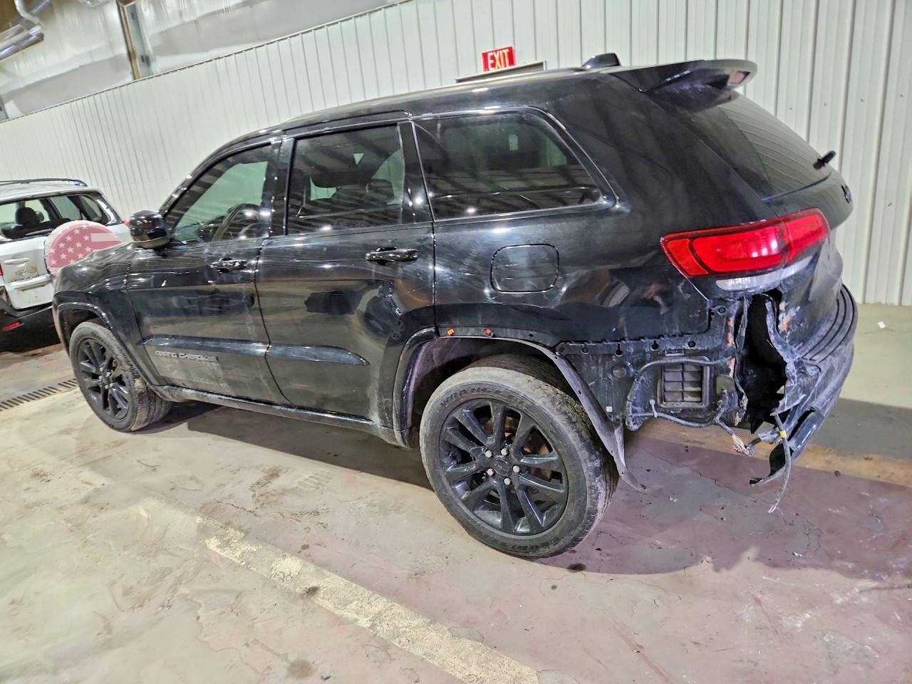 2019 Jeep Grand Cherokee Laredo - zdjęcie 2