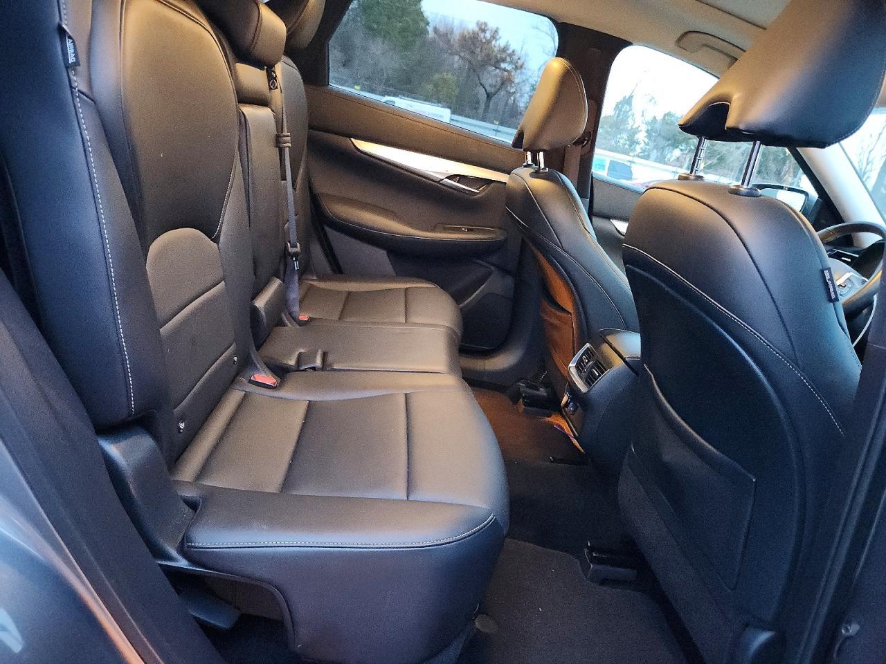 2021 Infiniti Qx50 Luxe - zdjęcie 11