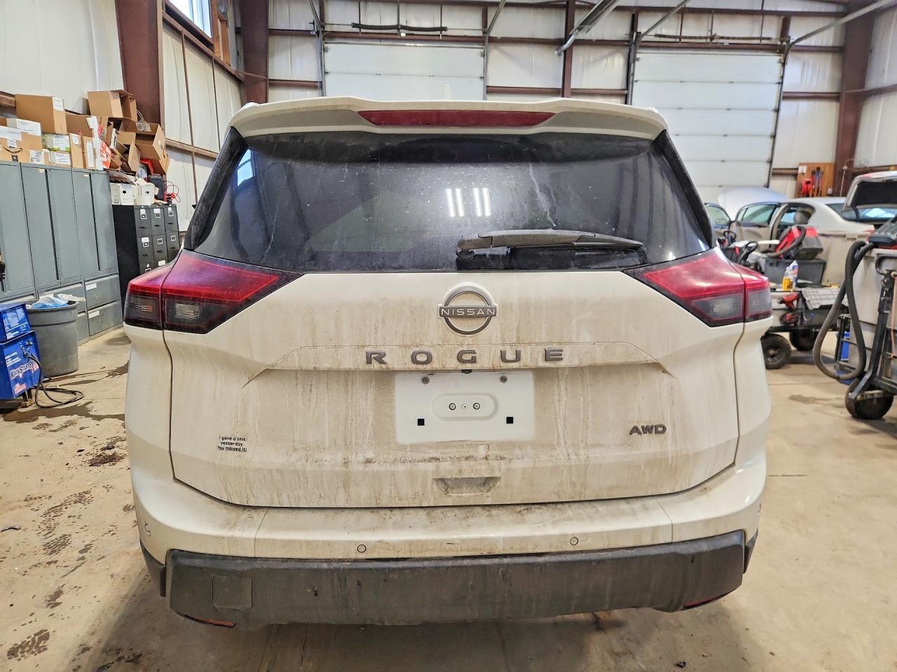 2025 Nissan Rogue S - zdjęcie 6