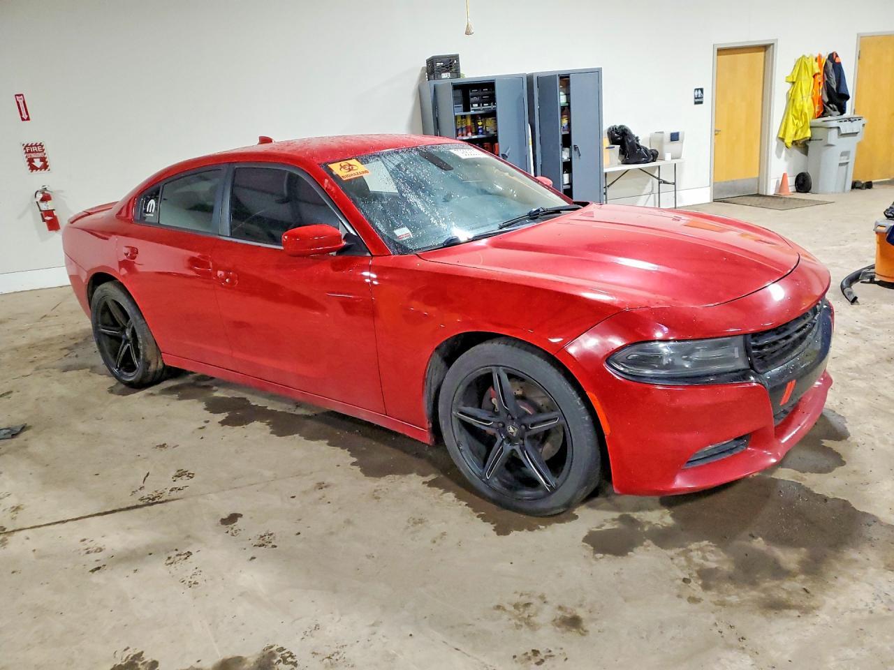 2016 Dodge Charger R - zdjęcie 4