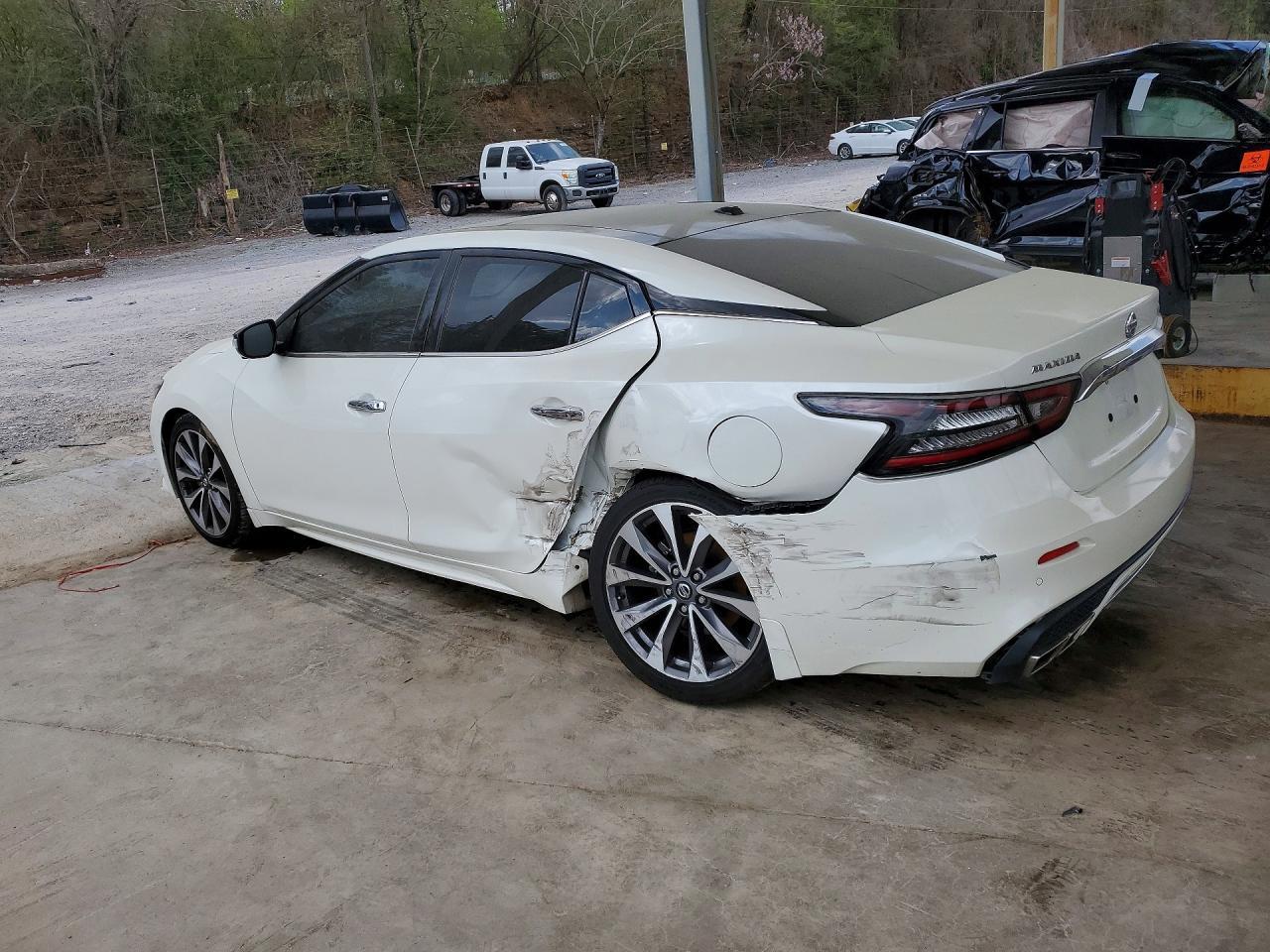 2022 Nissan Maxima 3.5 Platinum - zdjęcie 2