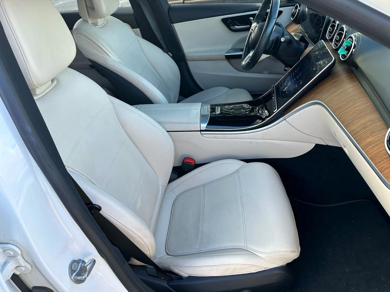 2023 Mercedes-Benz C 300 - zdjęcie 5