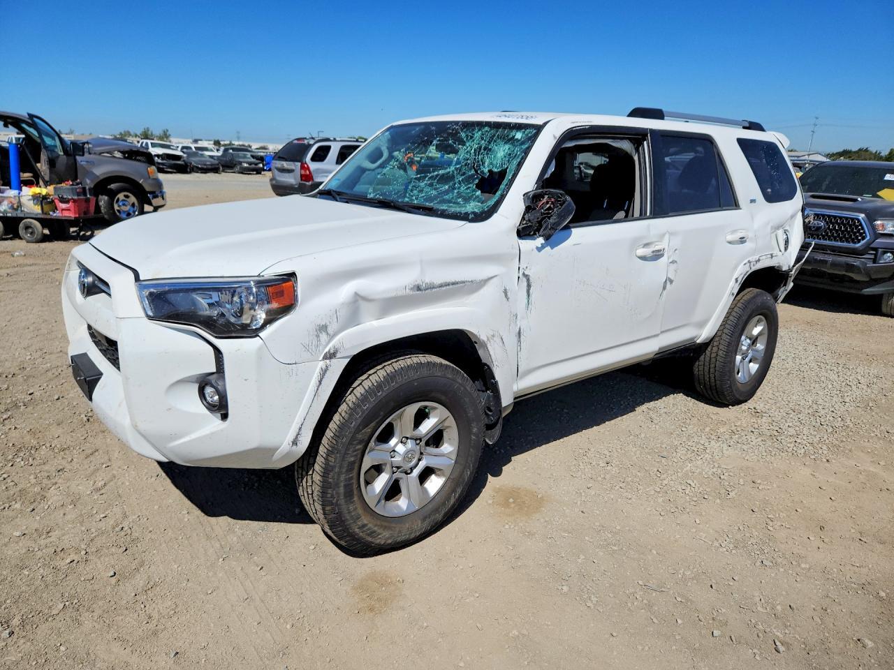 2022 Toyota 4Runner Sr5 - zdjęcie główne