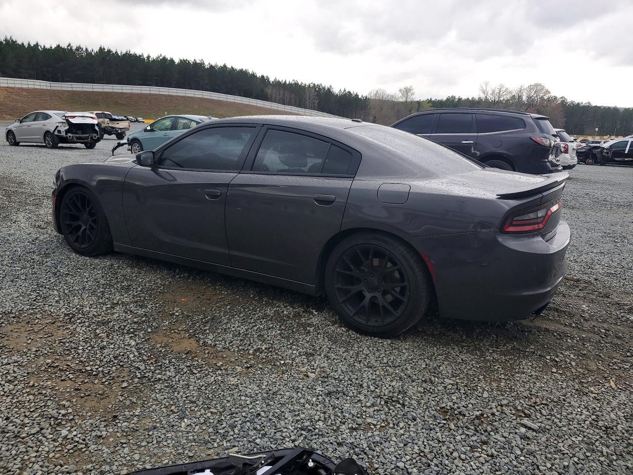 2018 Dodge Charger Sxt - zdjęcie 2