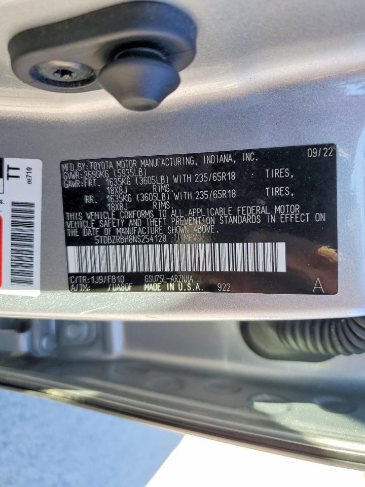 2022 Toyota Highlander Le - zdjęcie 14