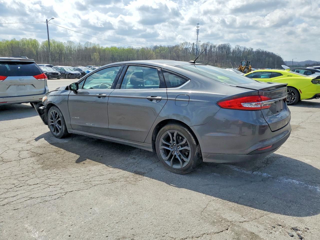 2018 Ford Fusion Se Hybrid - zdjęcie 2