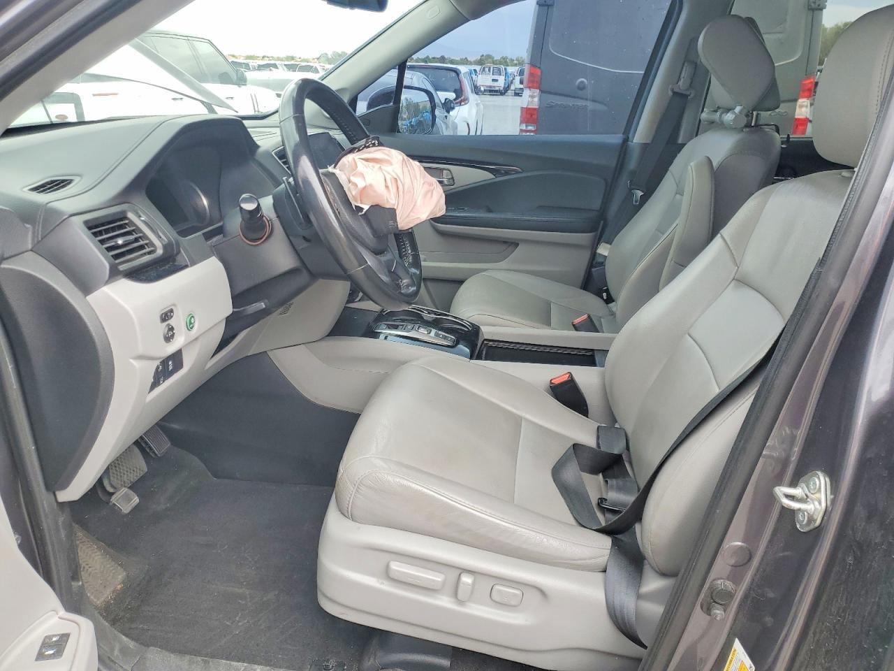 2019 Honda Pilot Touring - zdjęcie 7