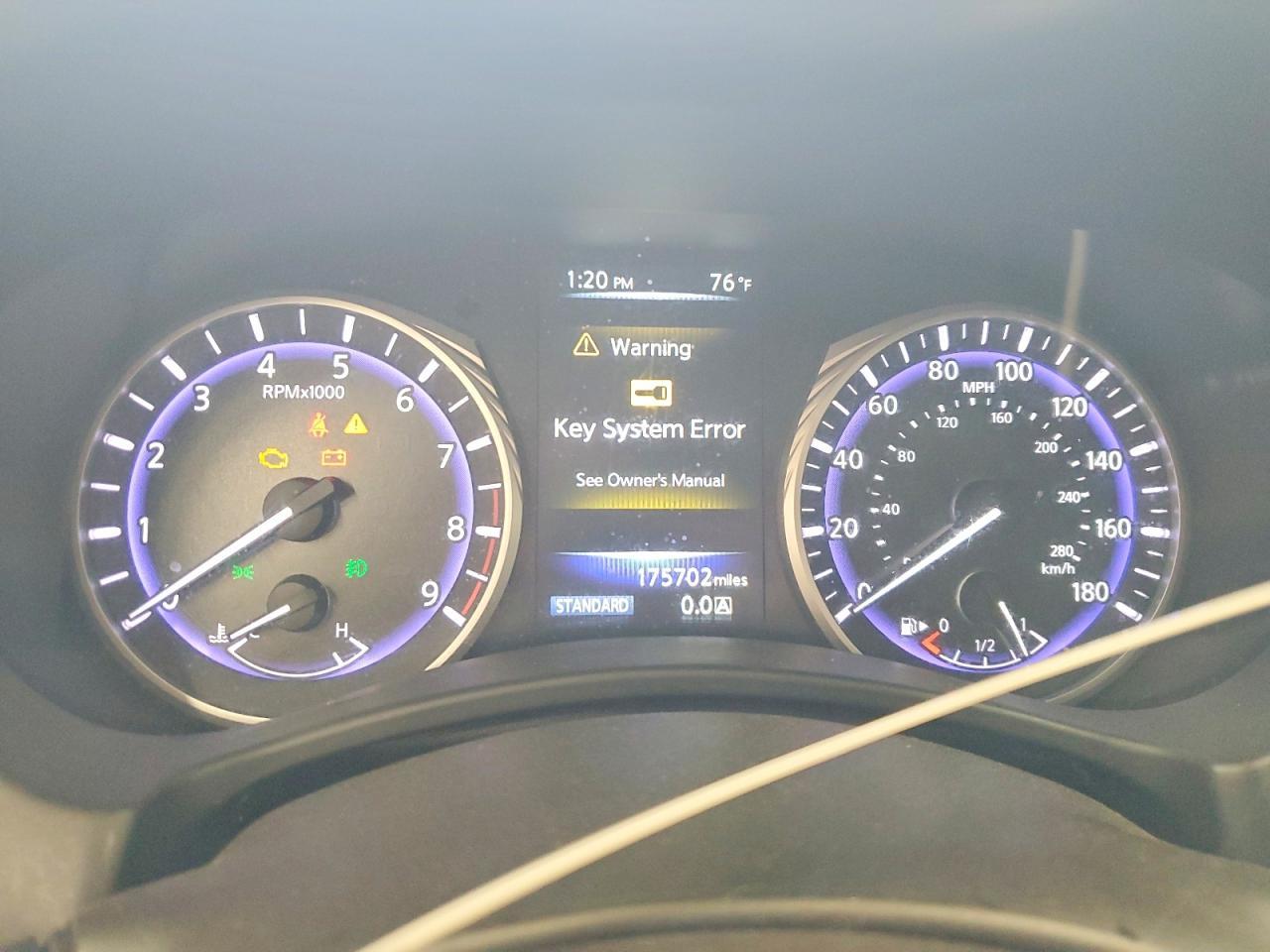 2015 Infiniti Q50 Premium - zdjęcie 9