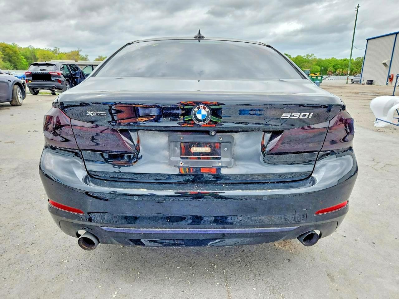 2017 BMW 530 Xi - zdjęcie 6