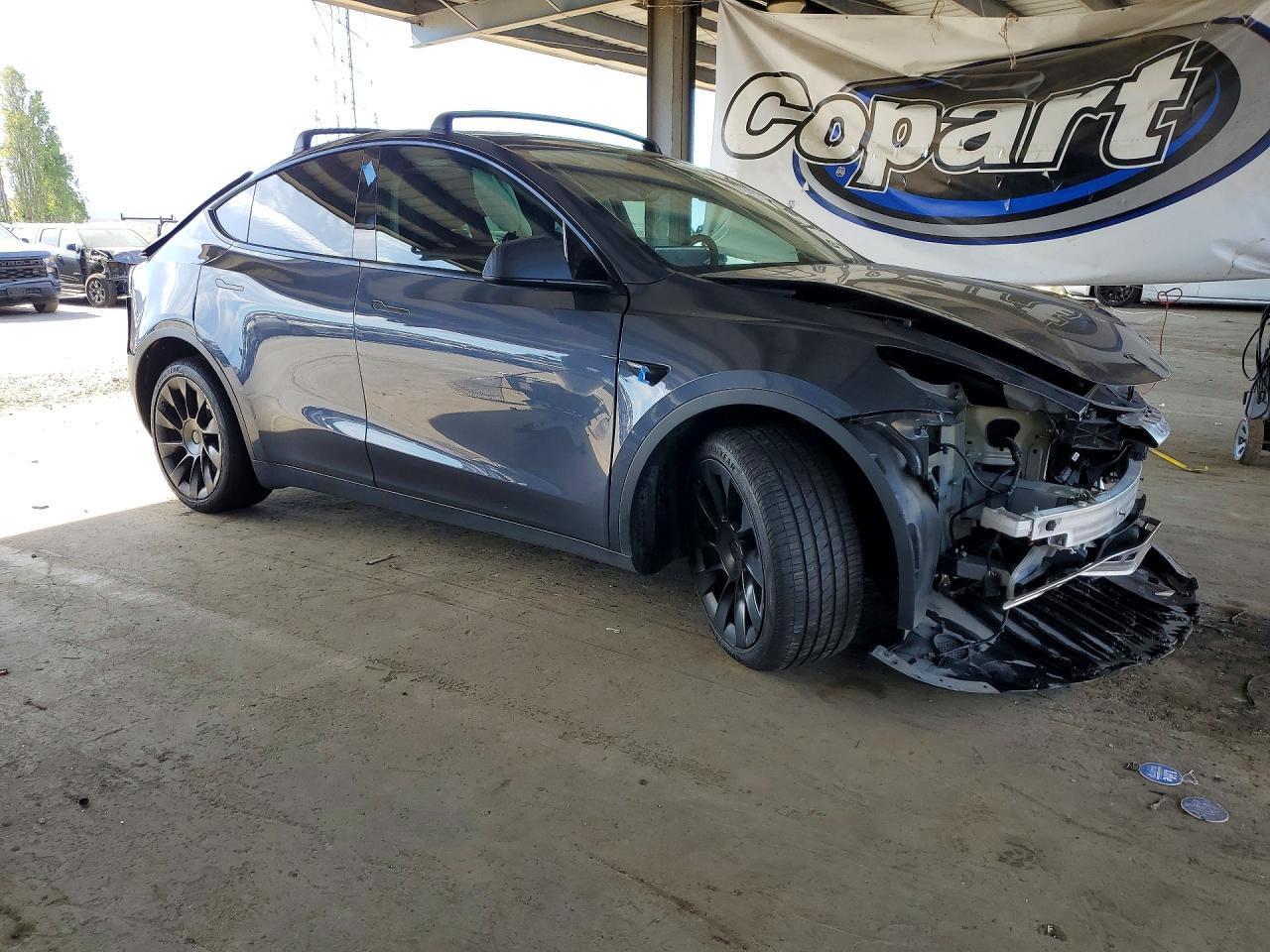 2020 Tesla Model Y - zdjęcie 4