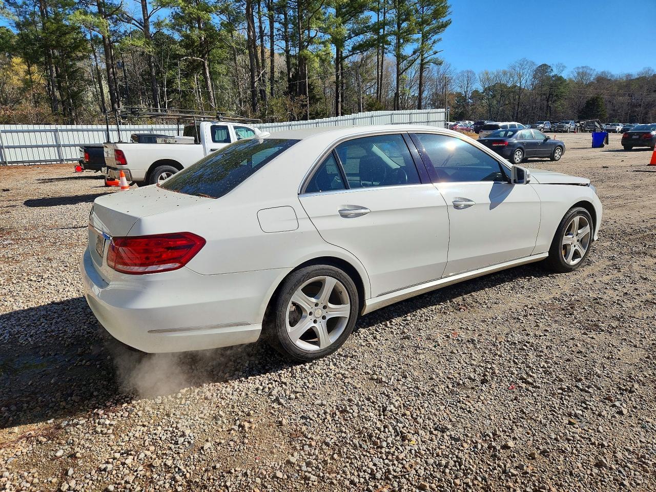 2014 Mercedes-Benz E 350 - zdjęcie 3
