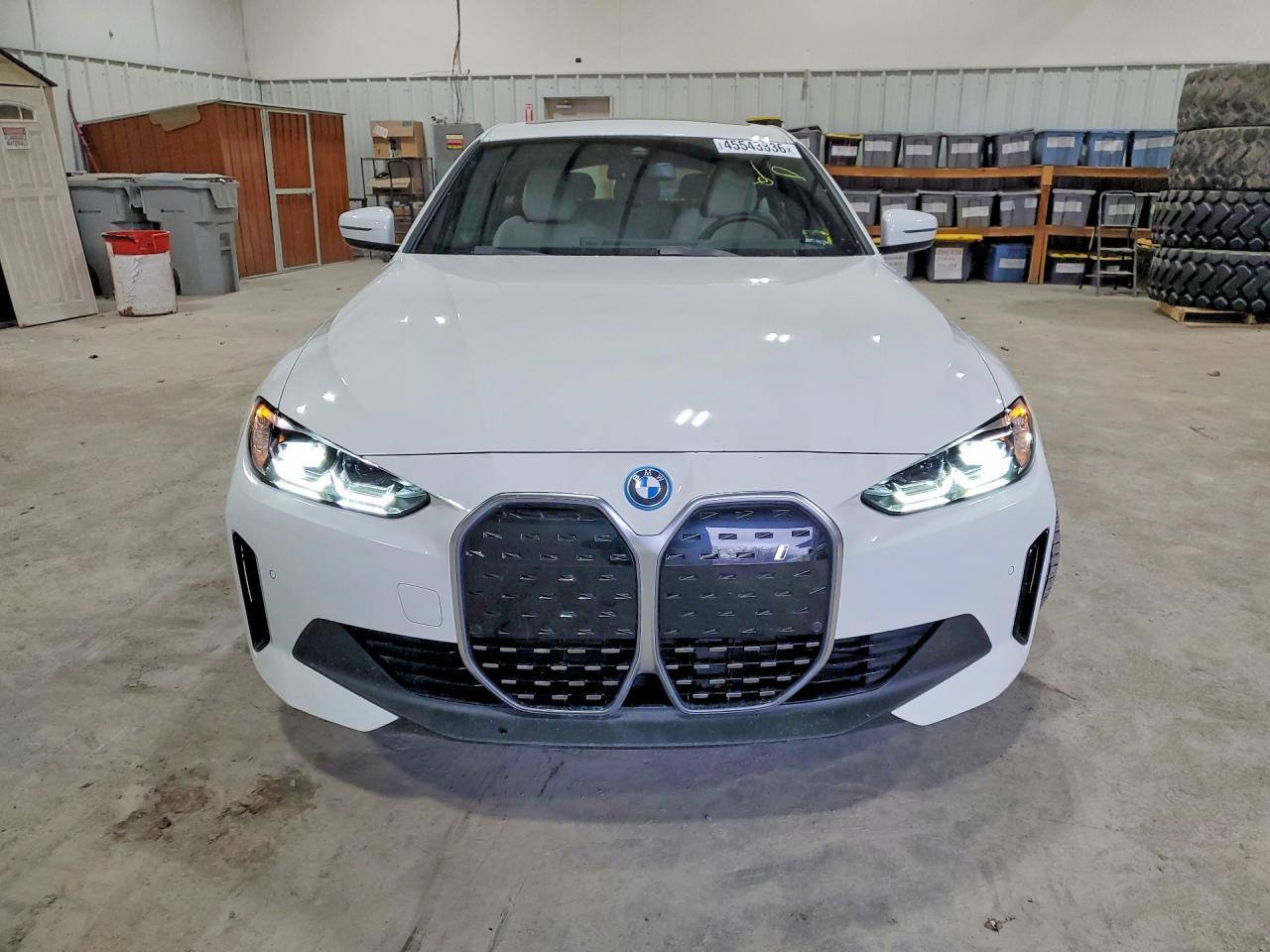 2024 BMW I4 xDrive 40 - zdjęcie 5
