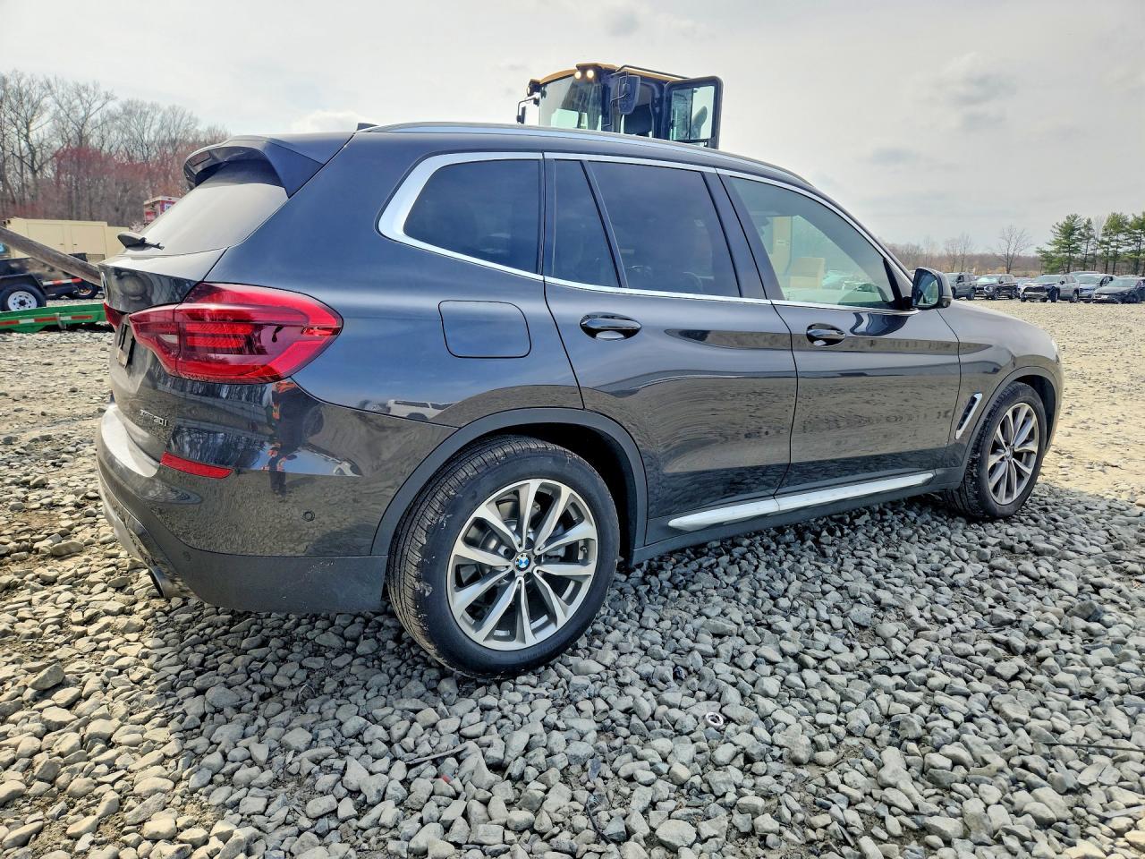 2019 BMW X3 xDrive30I - zdjęcie 3