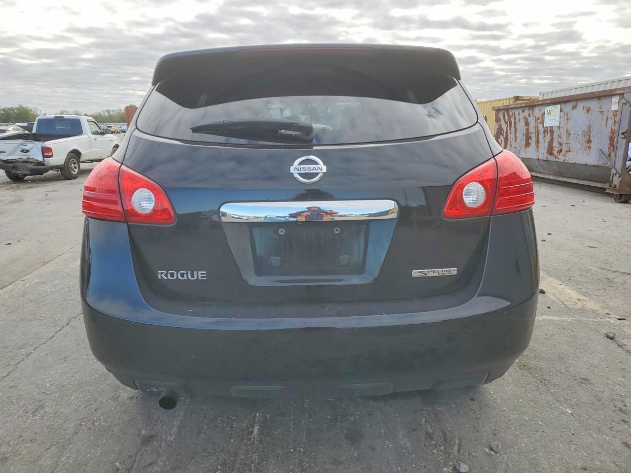 2013 Nissan Rogue S - zdjęcie 6