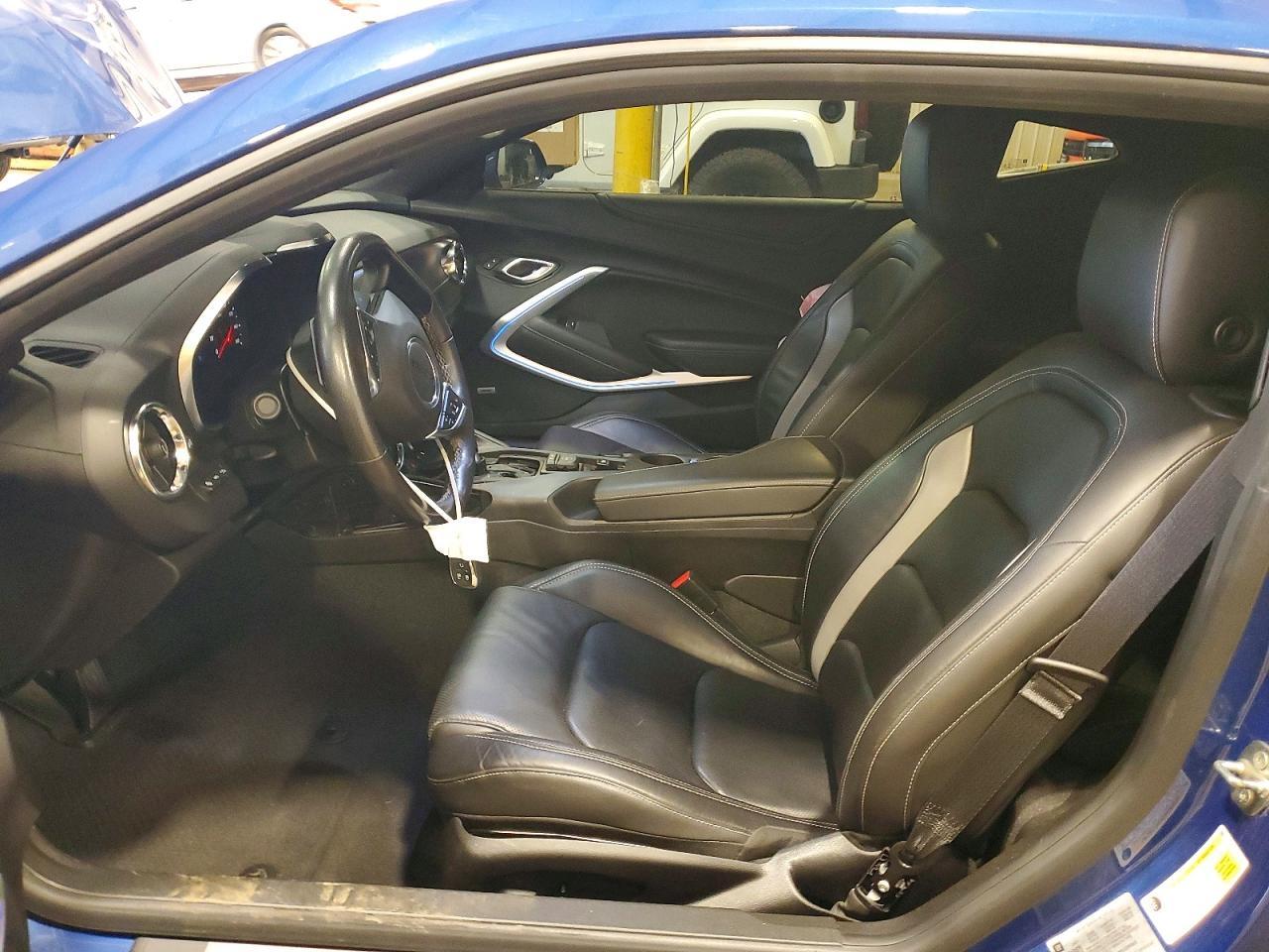 2021 Chevrolet Camaro Lt - zdjęcie 7