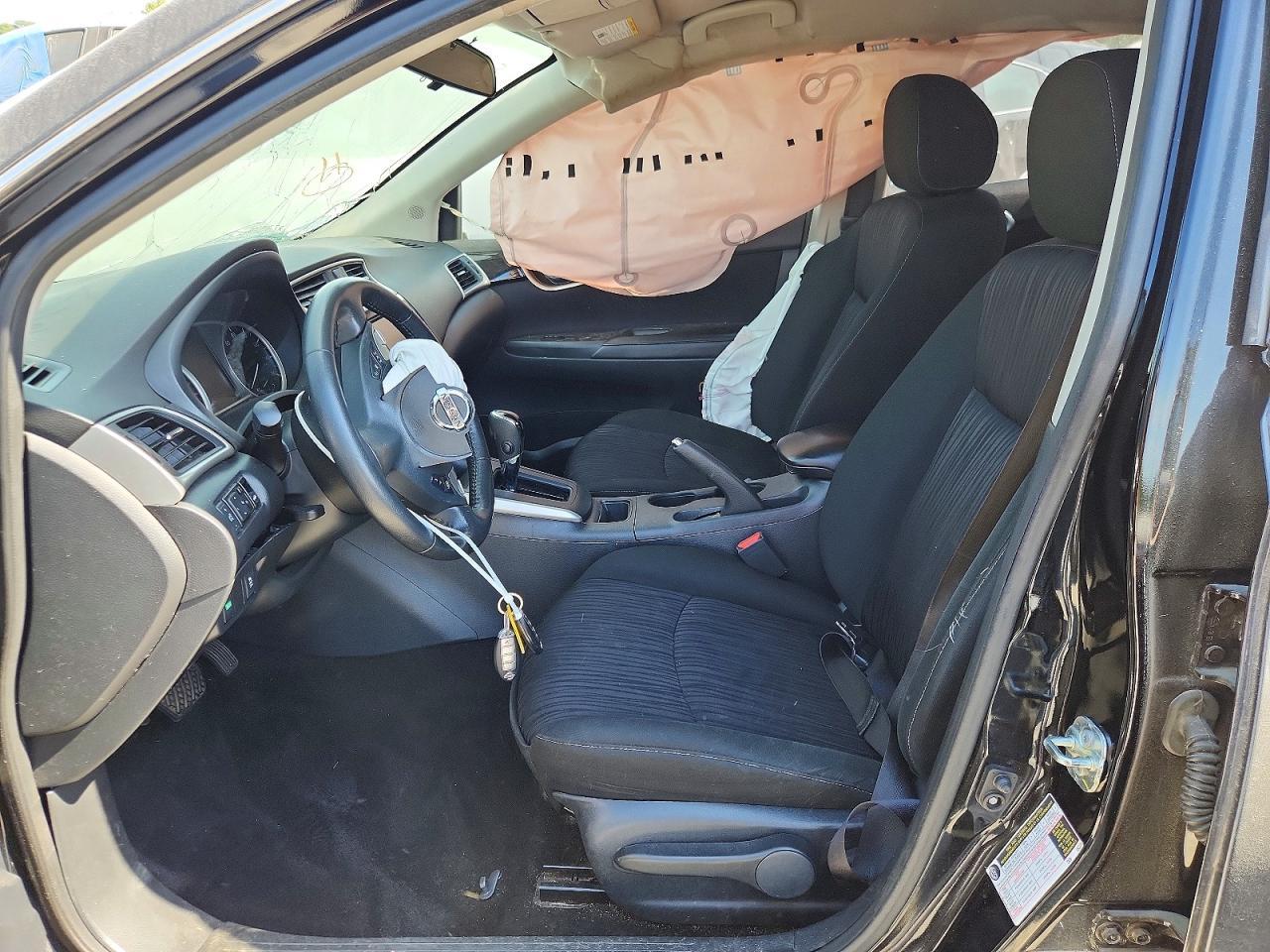 2019 Nissan Sentra Sv - zdjęcie 7